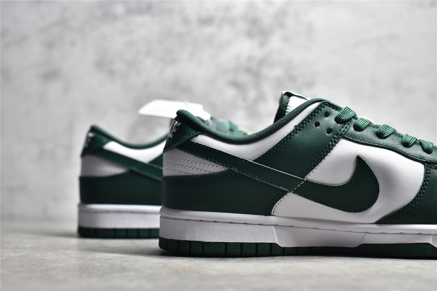 Dunk Low Varsity Green