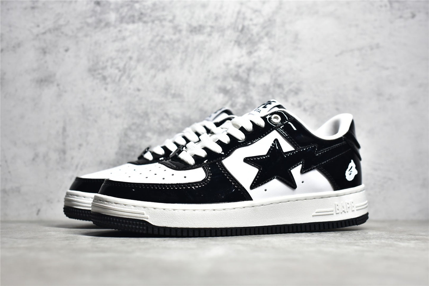 BAPESTA Black White