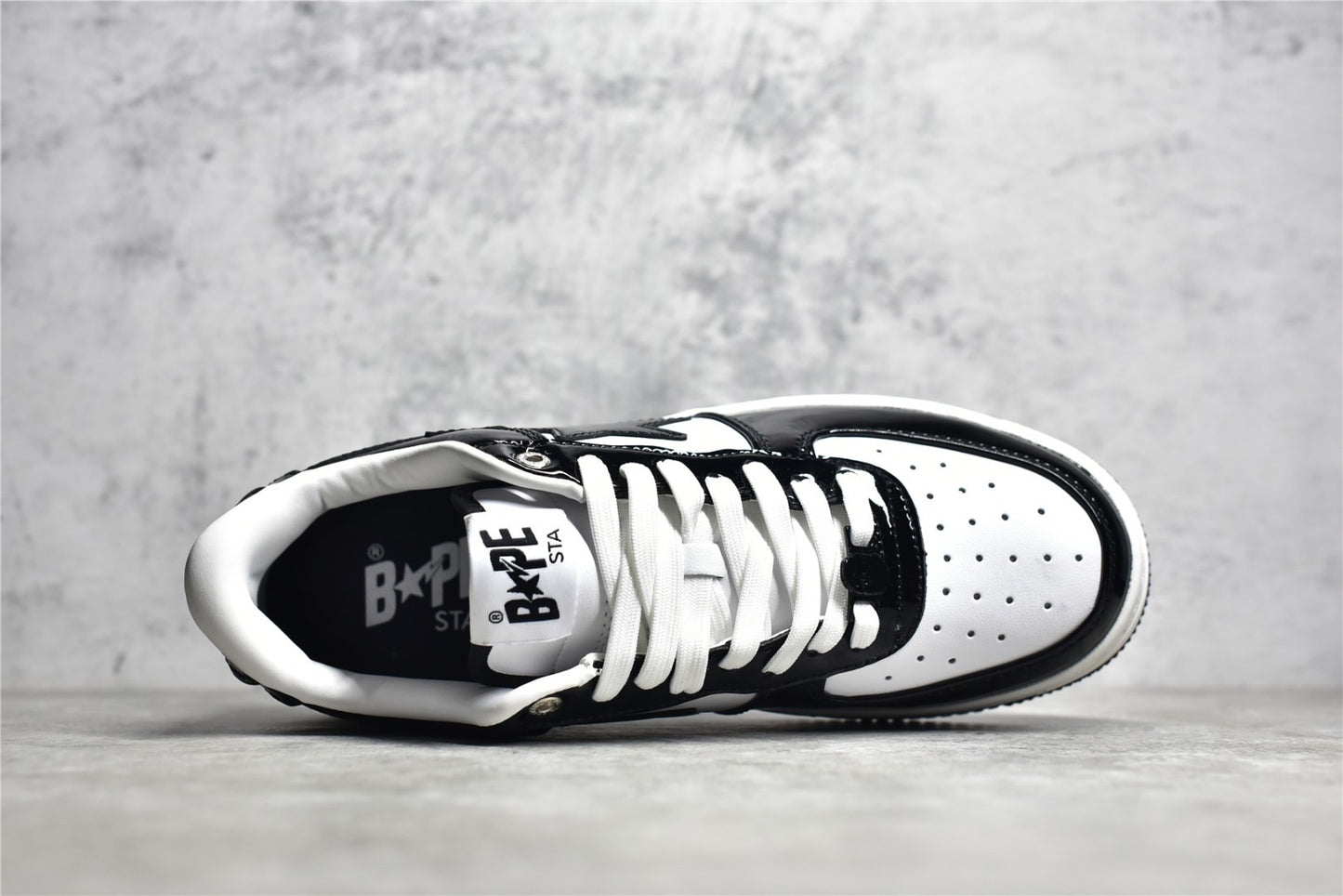 BAPESTA Black White