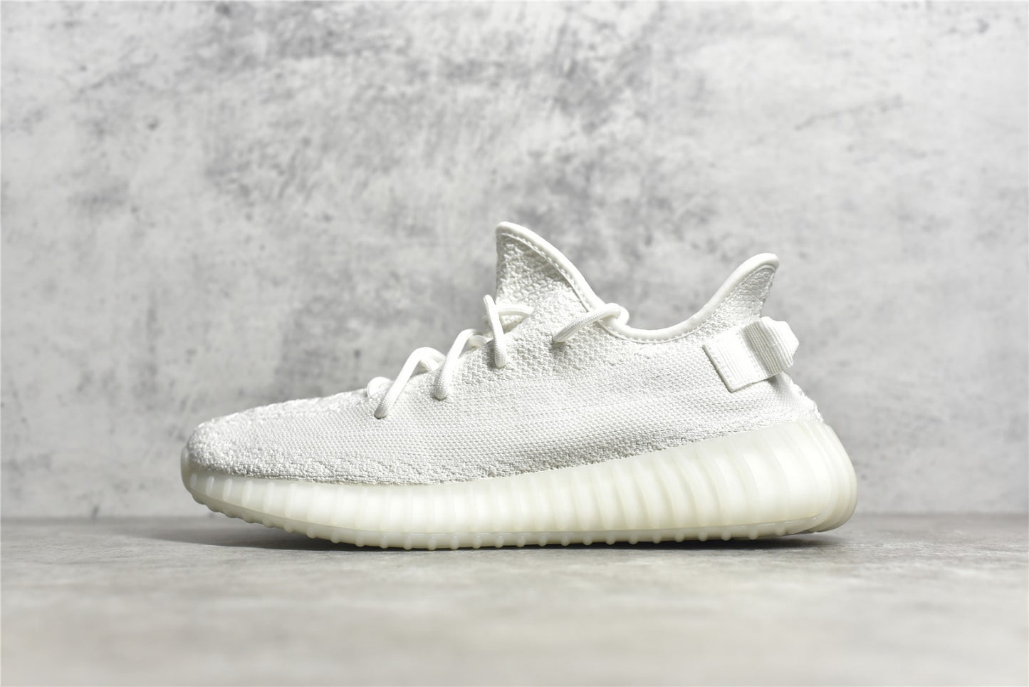 Yeezy 350 v2 Cream